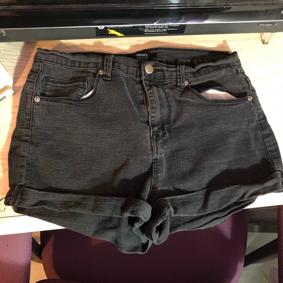Black Shorts - Picture 1 of 3